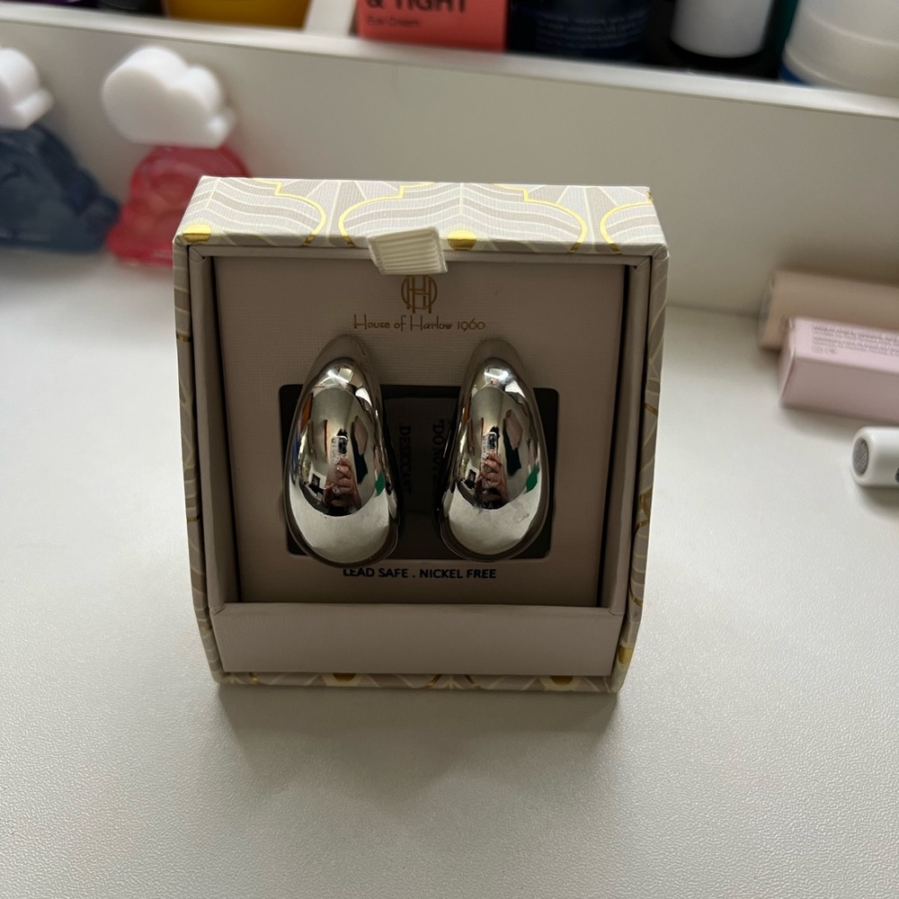 House Of Harlow thick hoop earrings